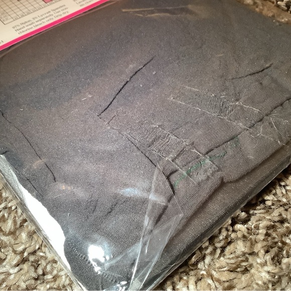 On the Go! ultra sheer pantyhose, color off black, size: 2 - Picture 10 of 12